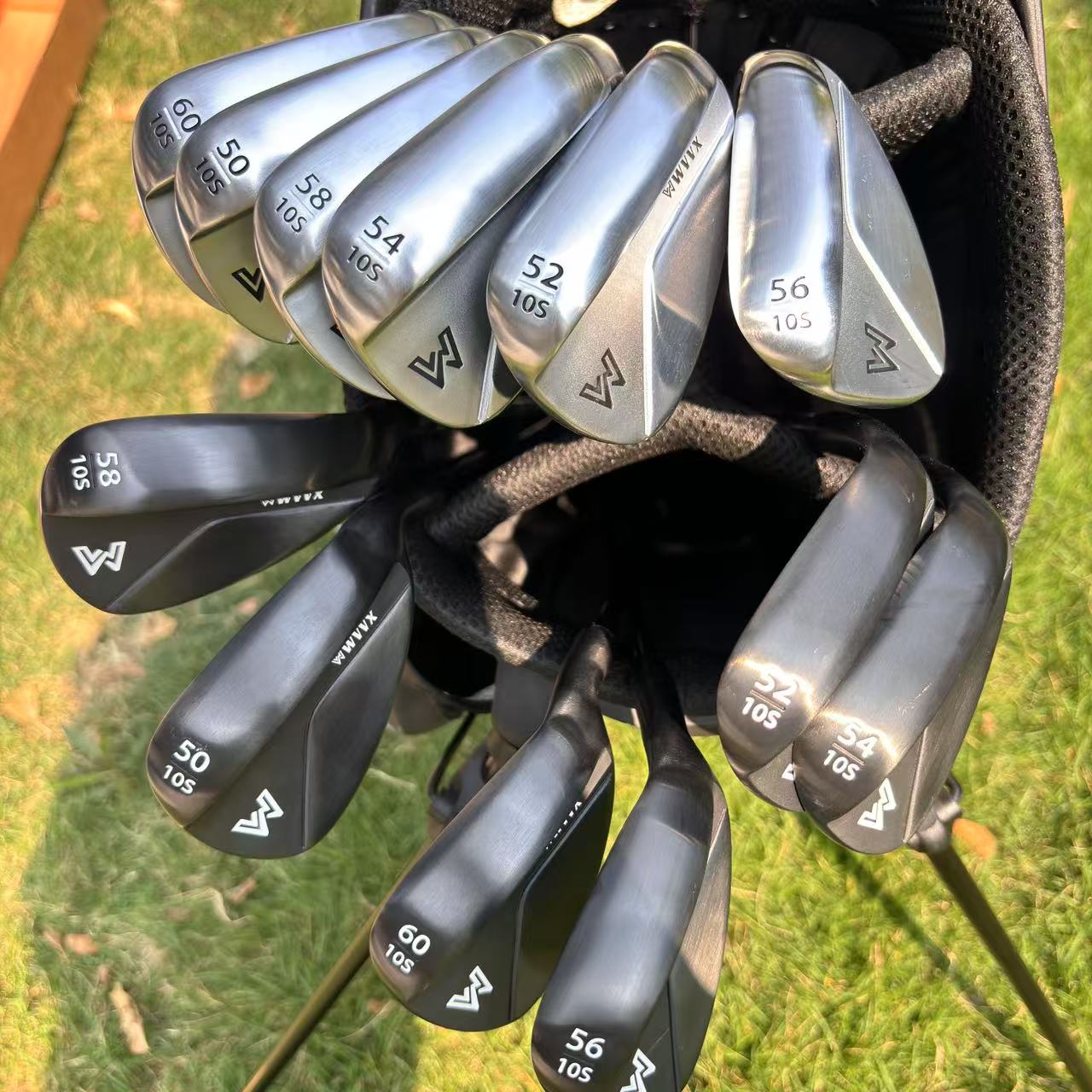 WVVX Jaws Golf Sand Wedge - Ar - Shaft Flex Stiff recensione e prezzo