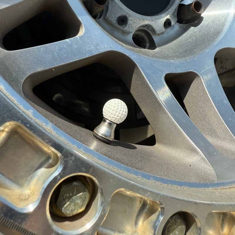 Tappi per Valvole Pneumatici A - Golf Equipment Used recensione e prezzo